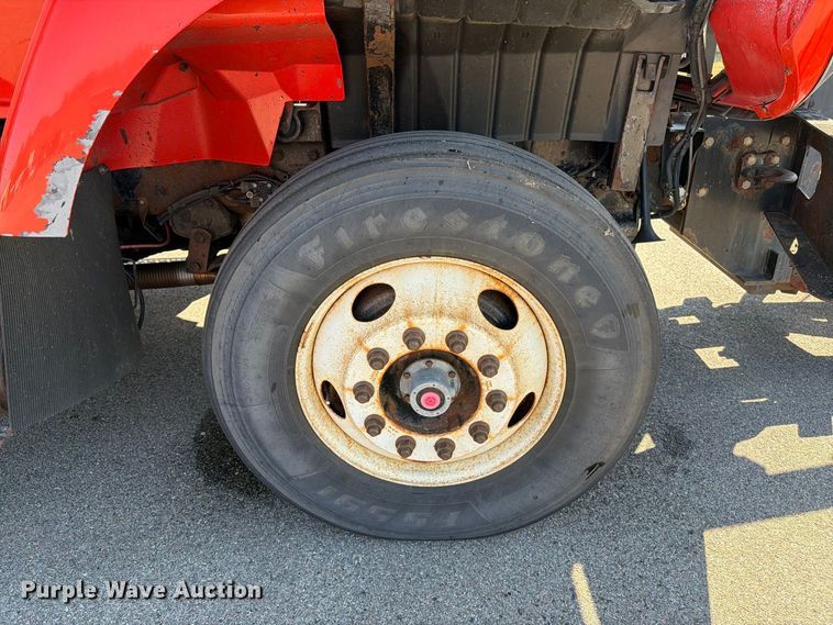 image for item EP7604 2007 International WorkStar 7400 dump truck