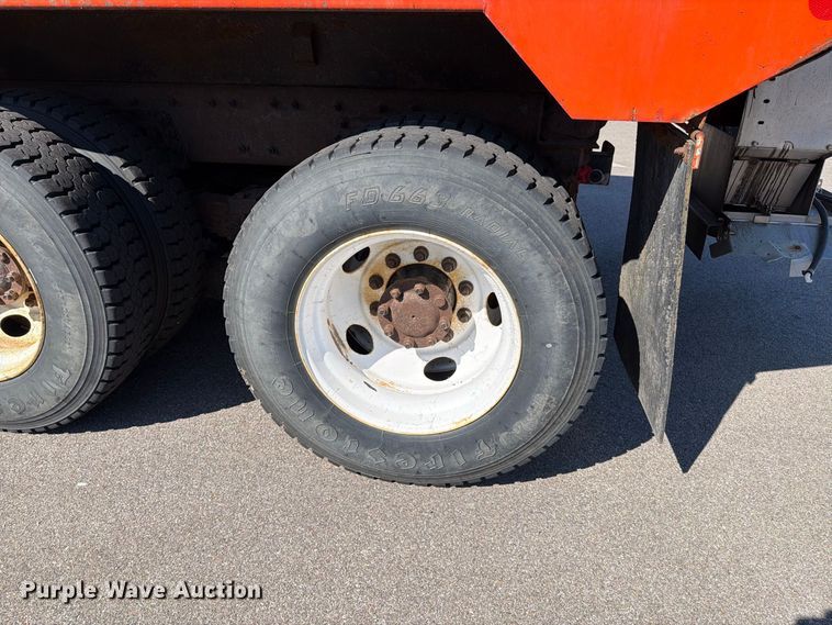 image for item EP7604 2007 International WorkStar 7400 dump truck