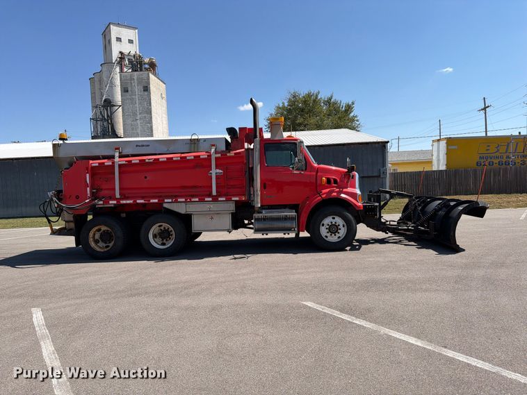 image for item EP7605 2009 Sterling L7500 dump truck