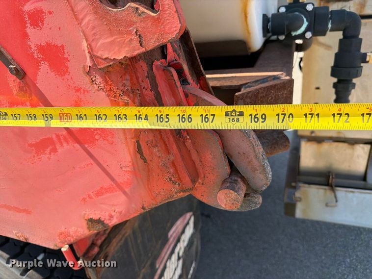 image for item EP7605 2009 Sterling L7500 dump truck