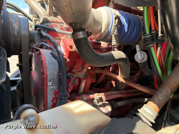 image for item EP7605 2009 Sterling L7500 dump truck