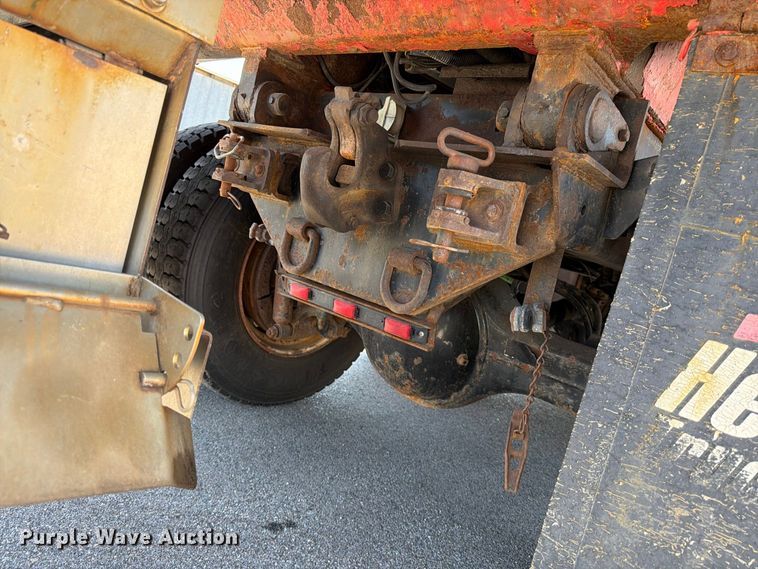 image for item EP7605 2009 Sterling L7500 dump truck