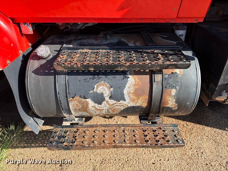 image for item EP7609 2007 International Workstar 7400 dump truck