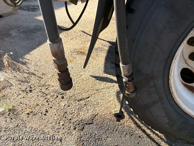 image for item EP7609 2007 International Workstar 7400 dump truck