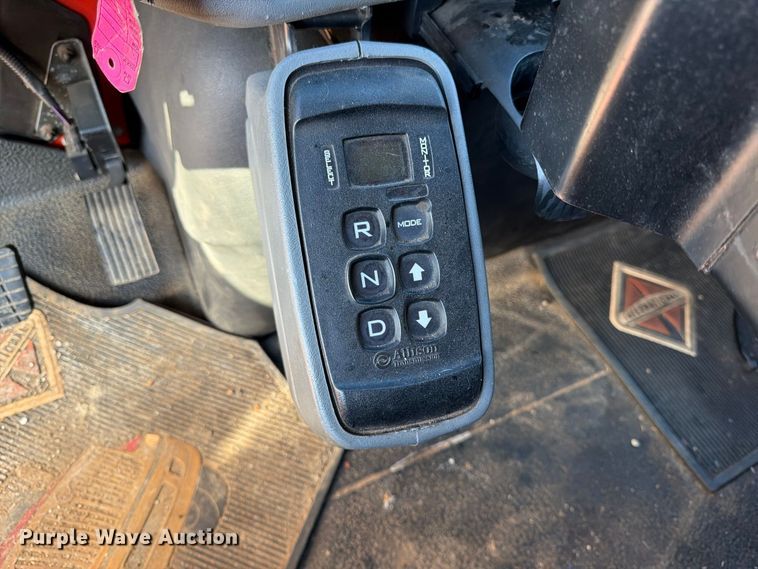 image for item EP7609 2007 International Workstar 7400 dump truck