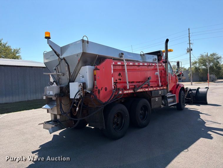 image for item EP7610 2009 Sterling L7500 dump truck