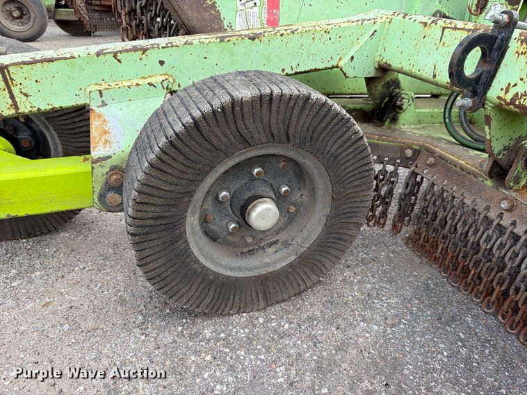 image for item EP7628 2003 Shulte XH1500 batwing rotary mower