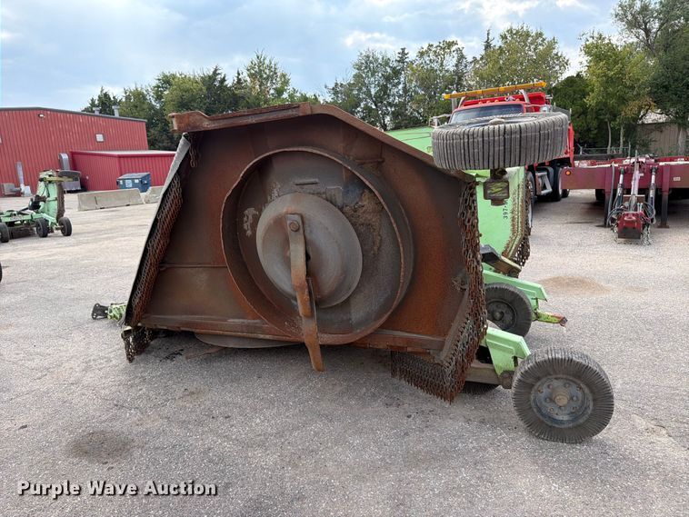 image for item EP7630 2009 Shulte XH500 Series 3 batwing rotary mower