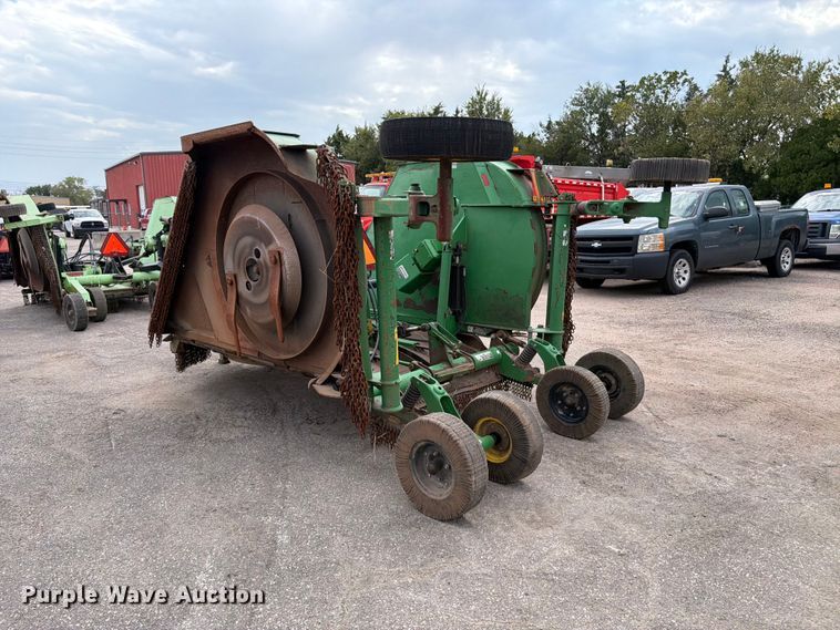 image for item EP7631 2009 John Deere HX15 batwing rotary mower