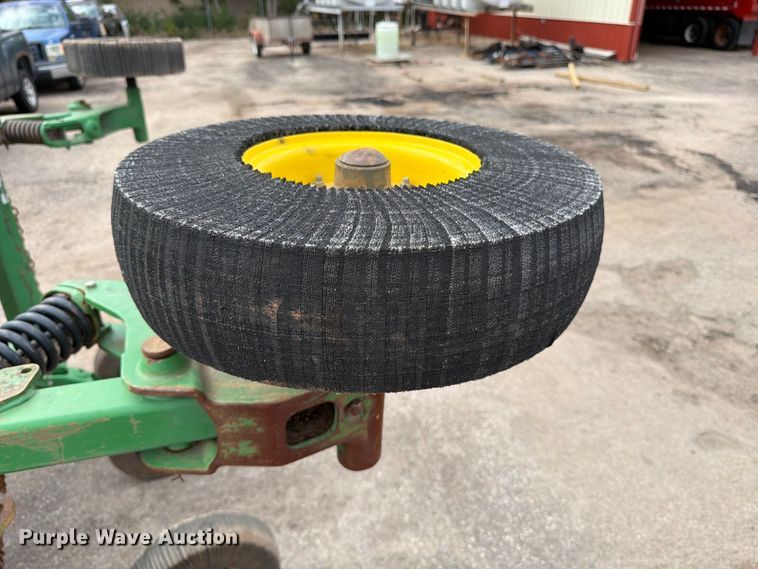 image for item EP7631 2009 John Deere HX15 batwing rotary mower