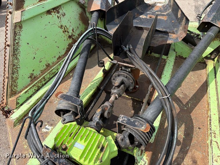 image for item EP7633 2008 Shulte XH500 Series 2 batwing rotary mower