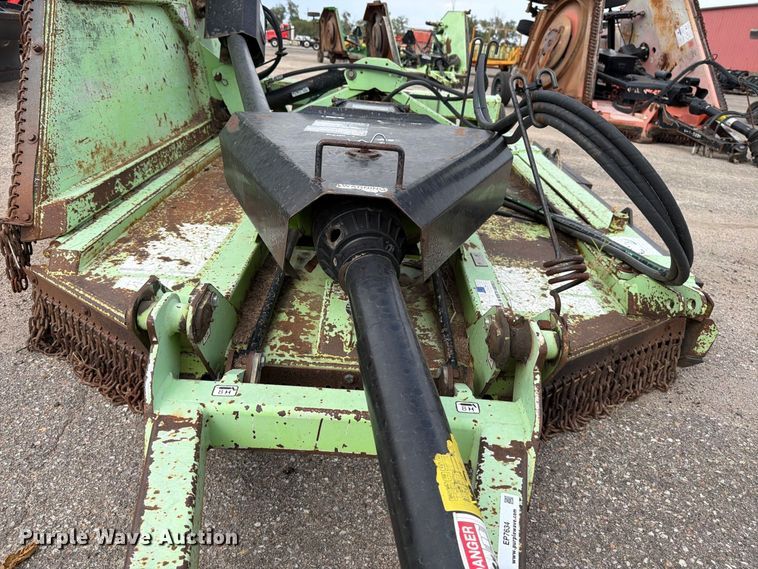 image for item EP7634 2008 Shulte XH1000 Series 2 batwing rotary mower