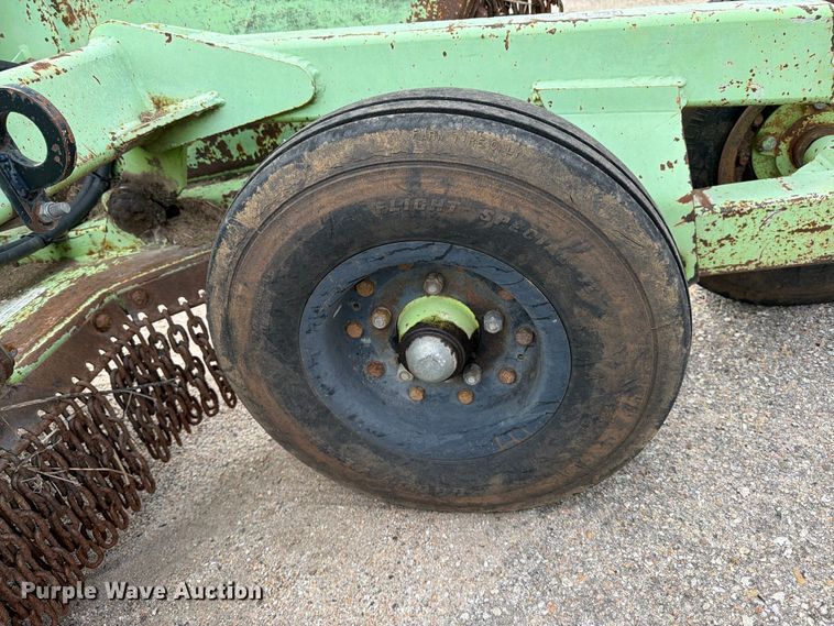image for item EP7634 2008 Shulte XH1000 Series 2 batwing rotary mower