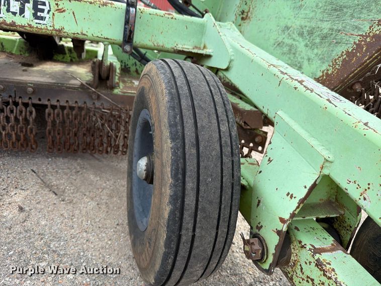 image for item EP7634 2008 Shulte XH1000 Series 2 batwing rotary mower