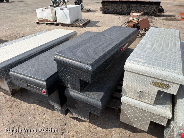 image for item EP7647 (8) toolboxes