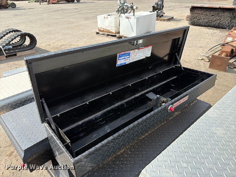 image for item EP7647 (8) toolboxes