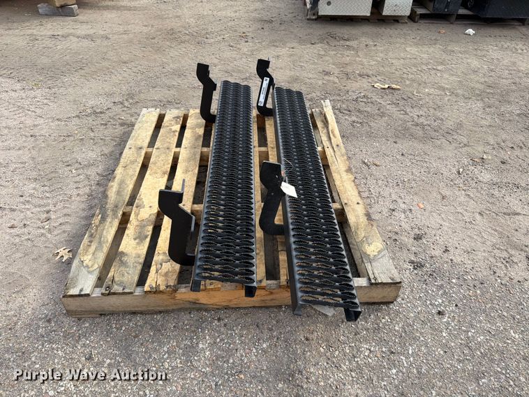 image for item EP7648 Running boards