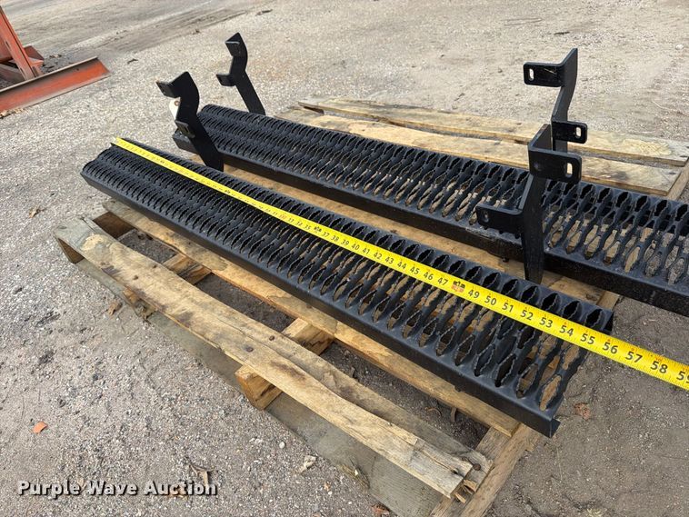 image for item EP7648 Running boards