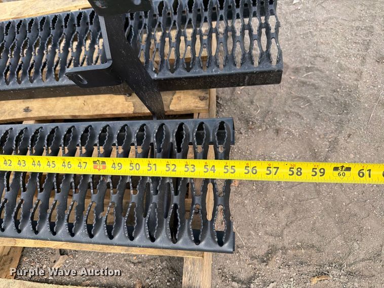 image for item EP7648 Running boards