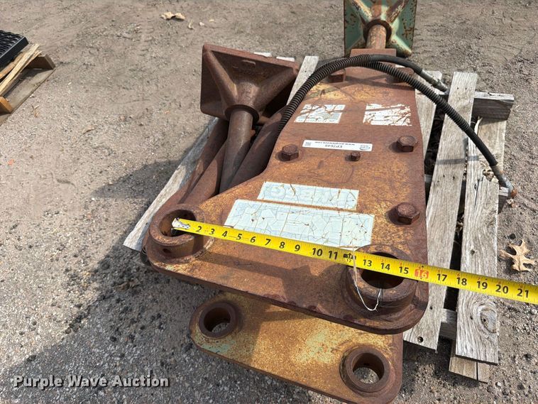 image for item EP7649 Kent KHB5G breaker