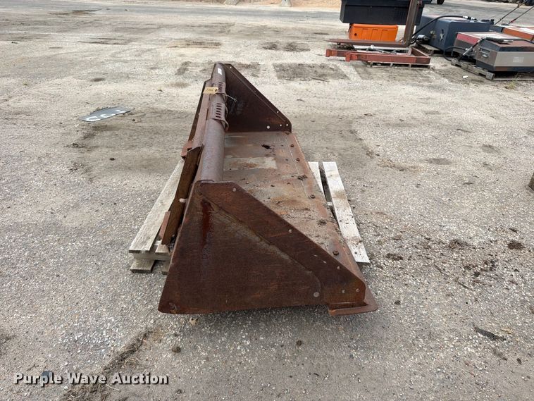 image for item EP7650 Bobcat skid steer bucket