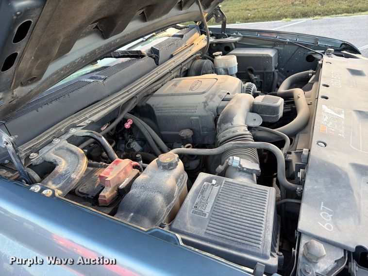 image for item EP7655 2011 Chevrolet Silverado 1500 Ext. Cab pickup truck
