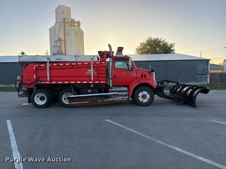 image for item EP7656 2009 Sterling LT7501 dump truck