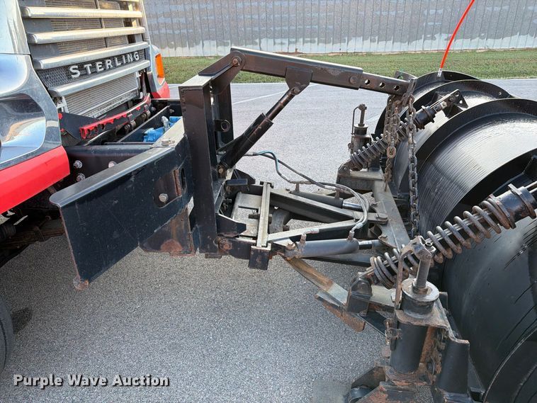 image for item EP7656 2009 Sterling LT7501 dump truck