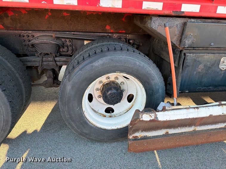image for item EP7656 2009 Sterling LT7501 dump truck