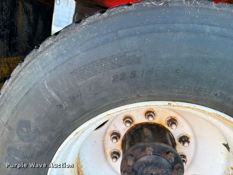 image for item EP7656 2009 Sterling LT7501 dump truck
