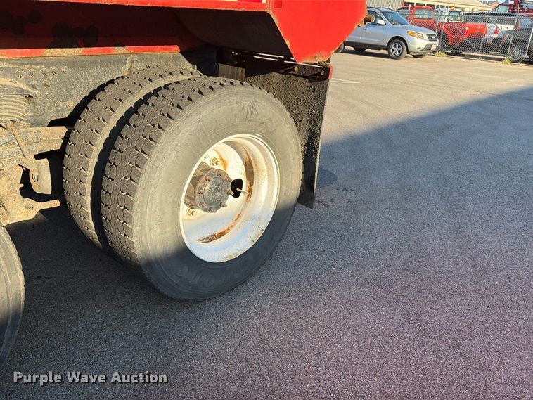 image for item EP7656 2009 Sterling LT7501 dump truck
