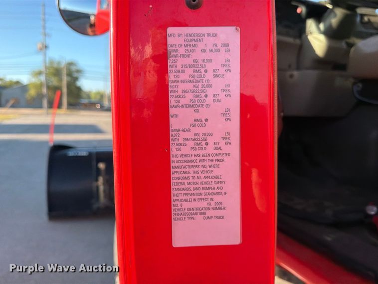 image for item EP7656 2009 Sterling LT7501 dump truck