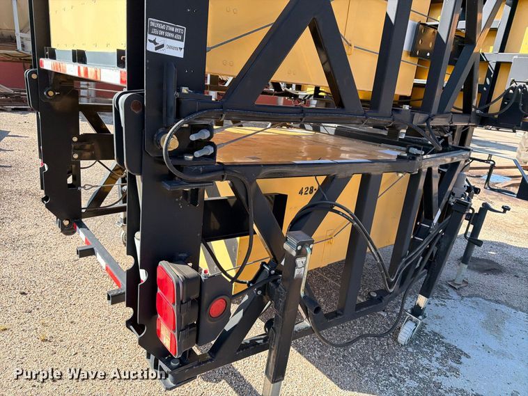 image for item EP7659 2013 Trinity TMA9182 crash attenuator