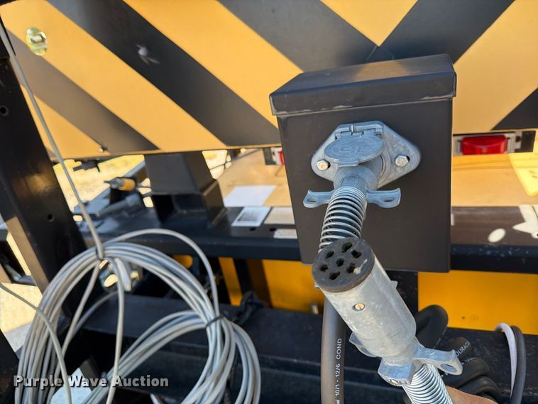image for item EP7659 2013 Trinity TMA9182 crash attenuator