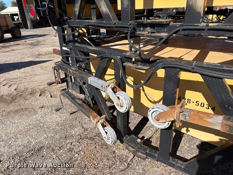 image for item EP7660 2004 Trinity TMA 9181 crash attenuator