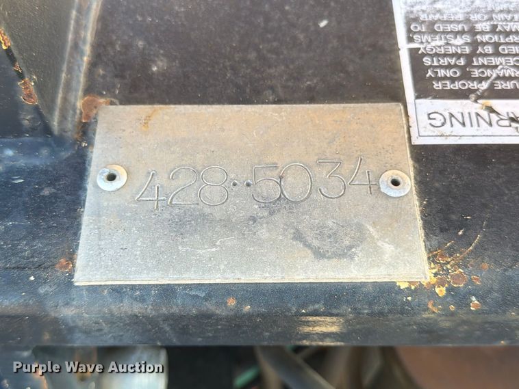 image for item EP7660 2004 Trinity TMA 9181 crash attenuator