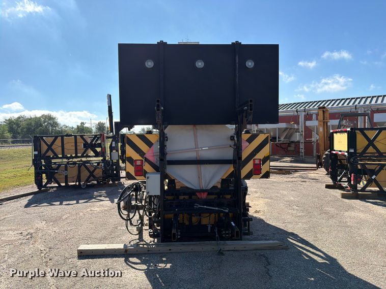 image for item EP7661 2006 Trinity TMA9182 crash attenuator