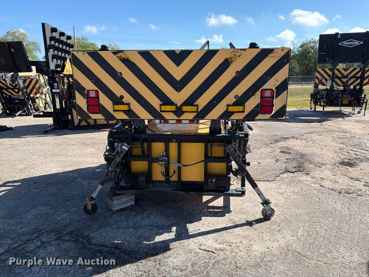 image for item EP7662 2013 Trinity TMA180 Crash attenuator