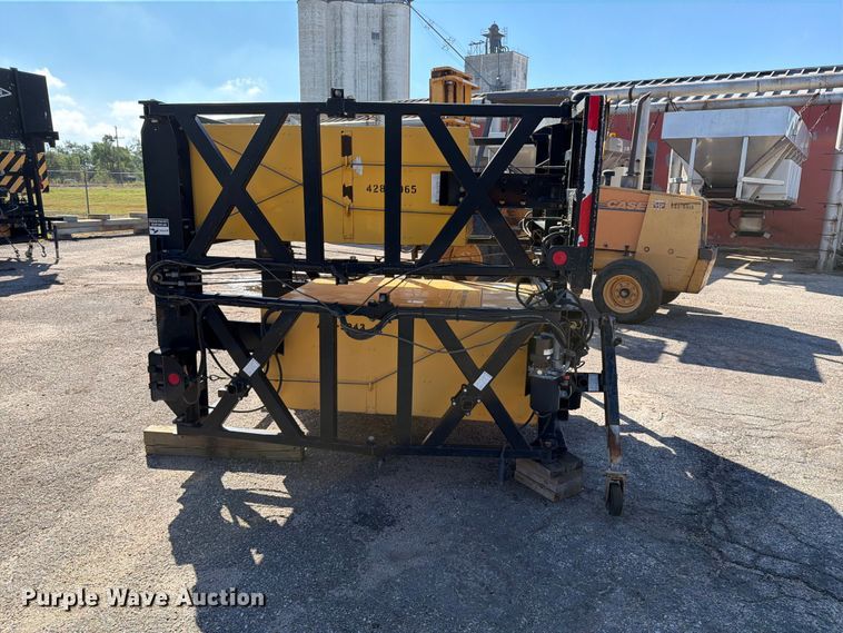 image for item EP7662 2013 Trinity TMA180 Crash attenuator