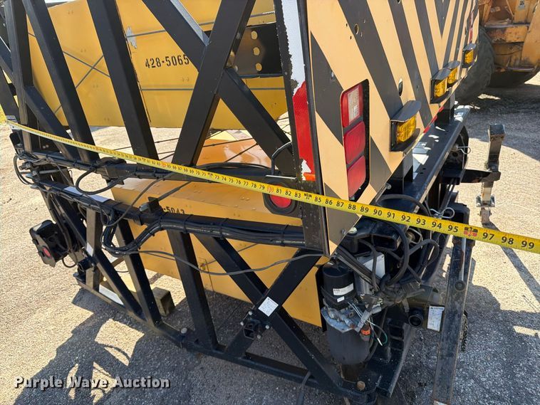 image for item EP7662 2013 Trinity TMA180 Crash attenuator