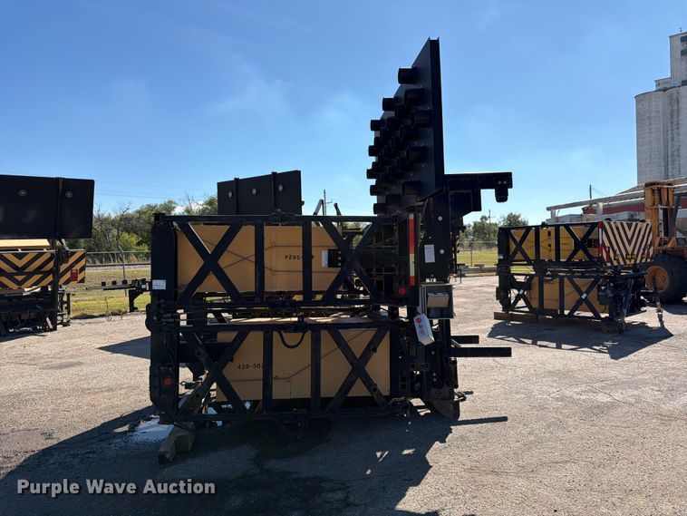 image for item EP7663 Trinity crash attenuator