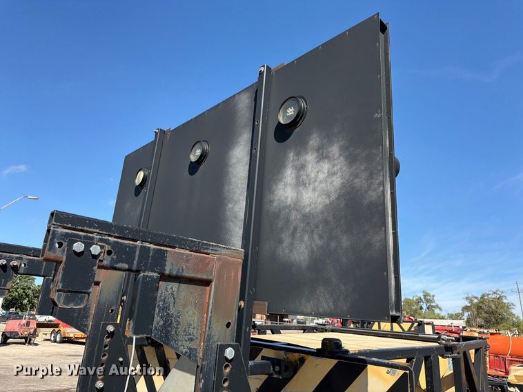 image for item EP7663 Trinity crash attenuator