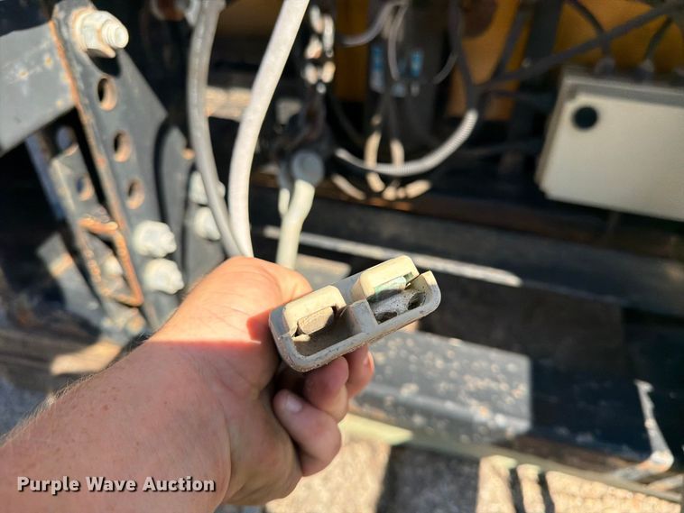 image for item EP7663 Trinity crash attenuator