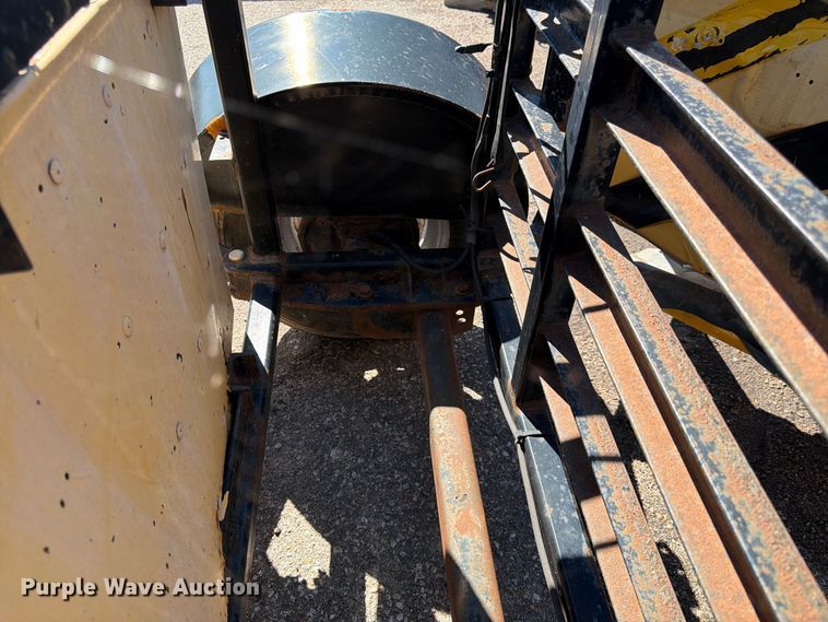 image for item EP7665 2009 Trinity crash attenuator