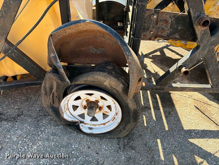 image for item EP7665 2009 Trinity crash attenuator