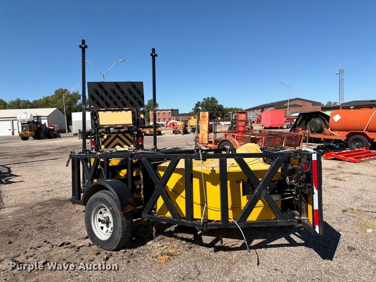 image for item EP7666 2020 Trinity crash attenuator