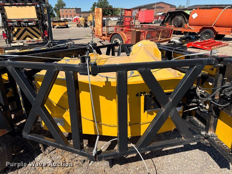 image for item EP7666 2020 Trinity crash attenuator