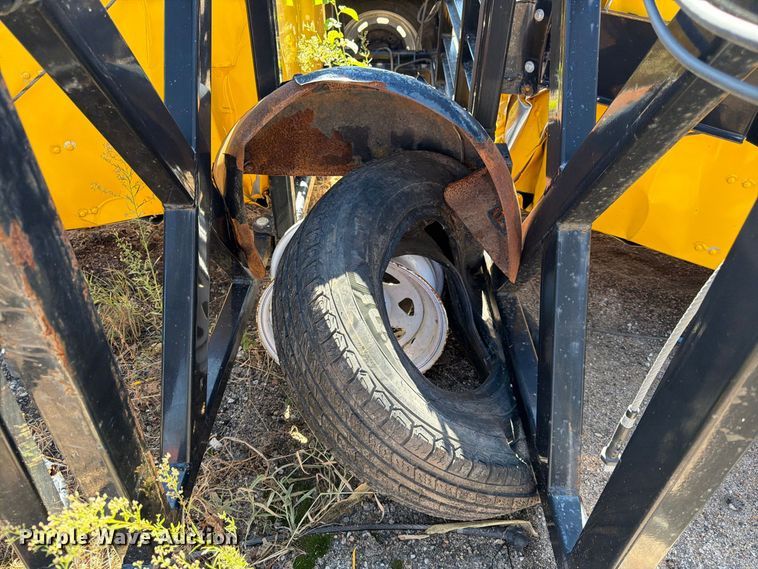 image for item EP7666 2020 Trinity crash attenuator