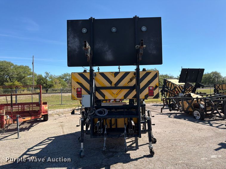 image for item EP7667 Trinity Crash Attenuator