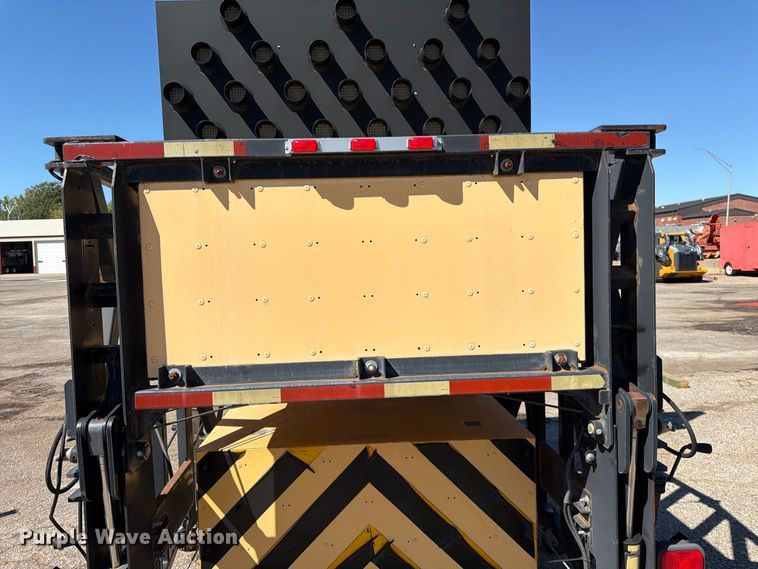 image for item EP7667 Trinity Crash Attenuator